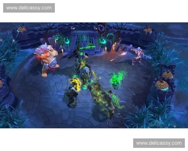 《深入解析风暴英雄策略技巧与英雄组合优化指南》